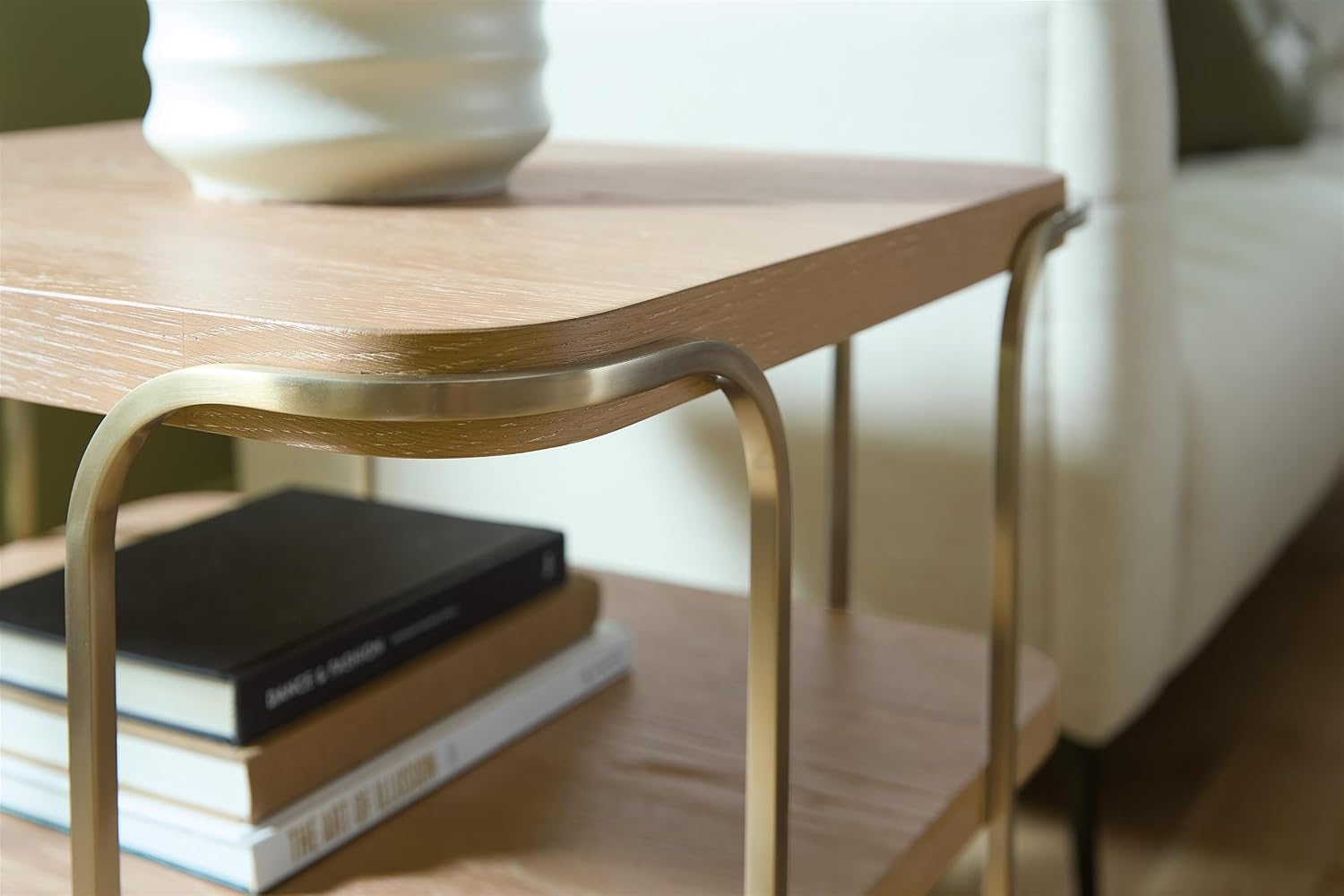 Natural Wood Shelf Unit – Modern Display Storage Rack